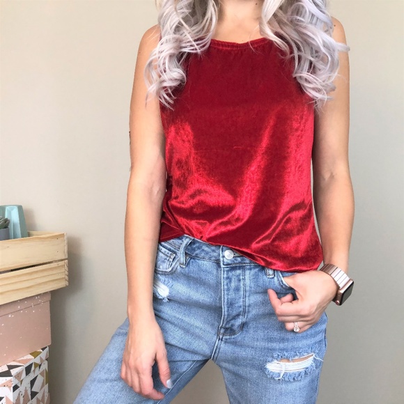 Gilligan & O'Malley Tops - Gilligan & O'Malley Red Velvet Tank